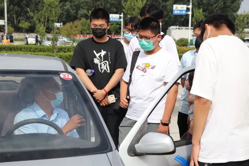 【濟(jì)寧大運(yùn)河駕?！渴罴賹W(xué)車，快人一步！走起~(圖2)