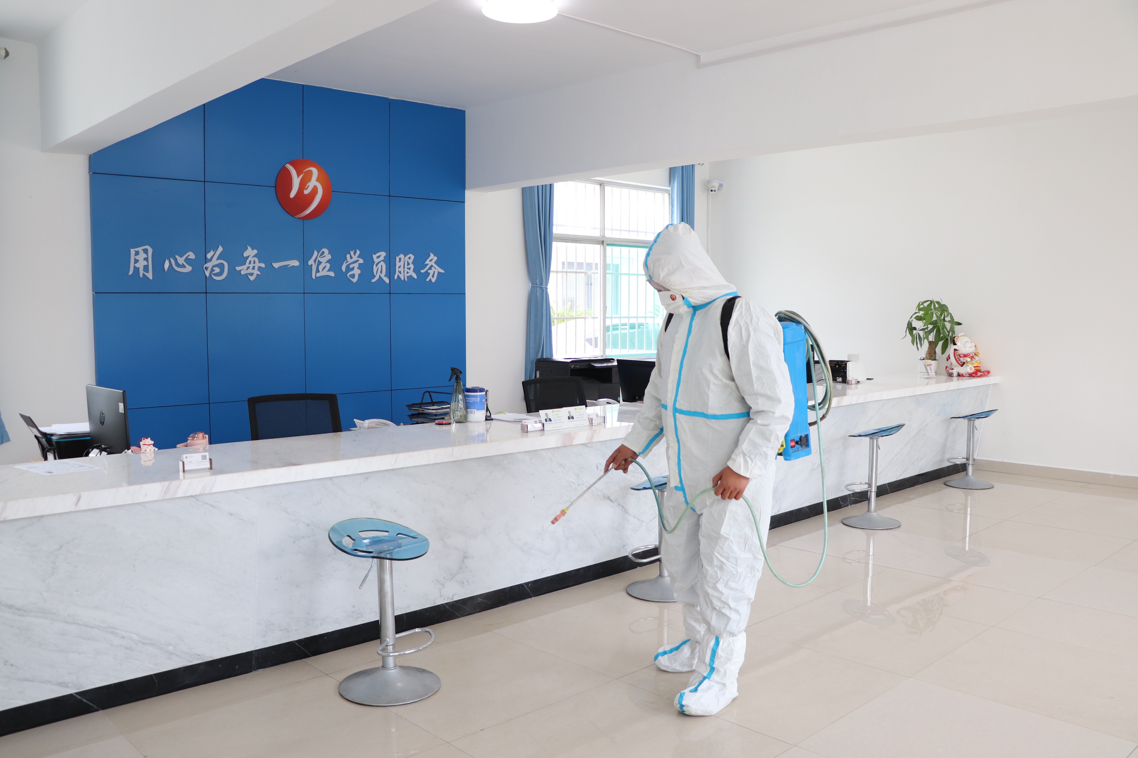 【濟(jì)寧大運(yùn)河駕?！恳咔楦叻?眾志成城 共渡難關(guān)(圖10)