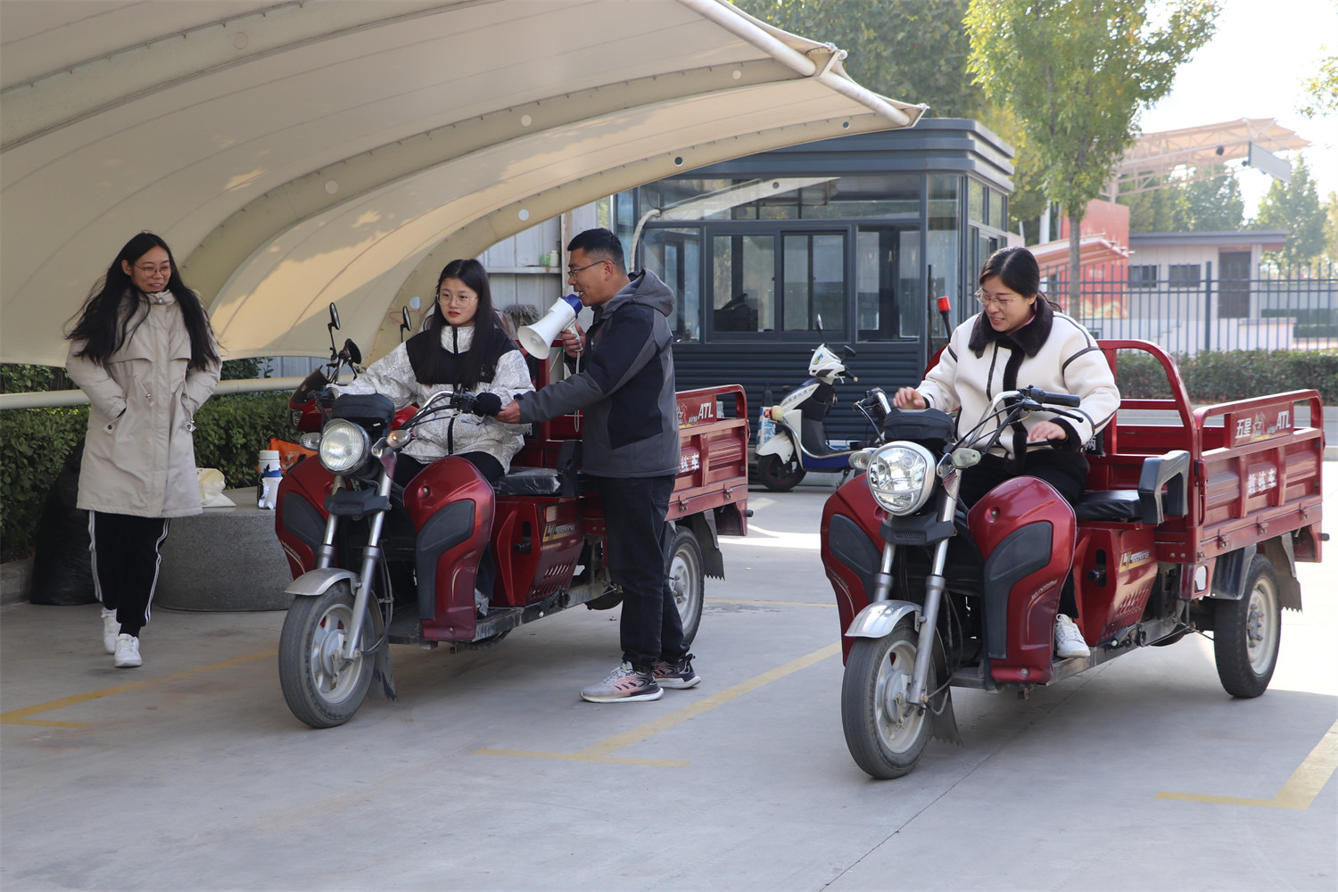 學(xué)摩托車駕照：388元！簡單易學(xué)，快捷拿證(圖2)